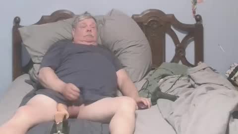 Snapshot of boner1961 chatting on 02/15/26, 10:47 boner1961 online show from 02/15/26, 10:47