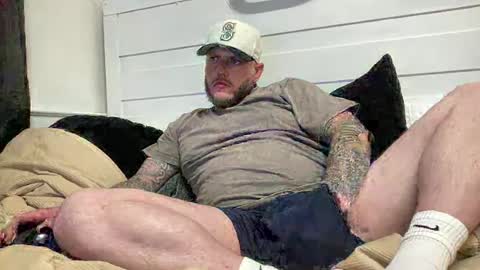 Snapshot of boner4you1994 chatting on 06/19/26, 11:25 boner4you1994 online show from 06/19/26, 11:25