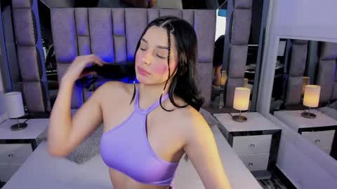 bonet_iris online show from 04/07/26, 07:03