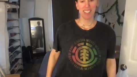 Bonnie online show from 03/06/25, 08:16