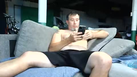 Snapshot of bongripingclitlicker chatting on 06/27/26, 03:00 bongripingclitlicker online show from 06/27/26, 03:00