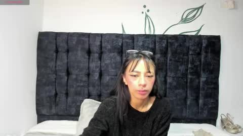 Snapshot of bonie_wills chatting on 04/22/26, 12:39 BONIE WILLS online show from 04/22/26, 12:39