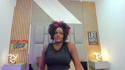 Snapshot of bonimiley chatting on 02/07/26, 06:55 bony online show from 02/07/26, 06:55