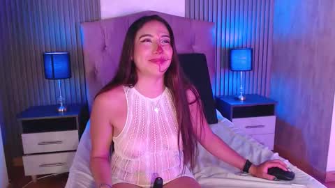 bonnali_lune online show from 10/01/25, 10:27