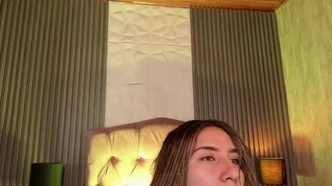 Snapshot of bonnali_lune chatting on 04/20/26, 08:43 bonnali_lune online show from 04/20/26, 08:43