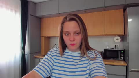 Snapshot of bonnie77777 chatting on 03/08/25, 08:00 Bonnie online show from 03/08/25, 08:00