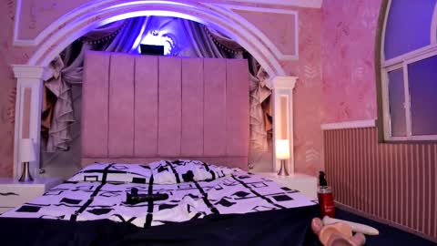 bonnie online show from 03/02/25, 01:38