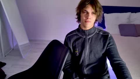 Jessy  Mark online show from 11/15/25, 05:09