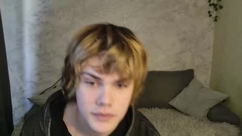 Snapshot of bonnie_and_c1yde chatting on 03/28/26, 05:18 Jessy Mark online show from 03/28/26, 05:18