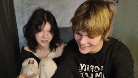 Snapshot of bonnie_and_c1yde chatting on 03/29/26, 05:07 Jessy Mark online show from 03/29/26, 05:07