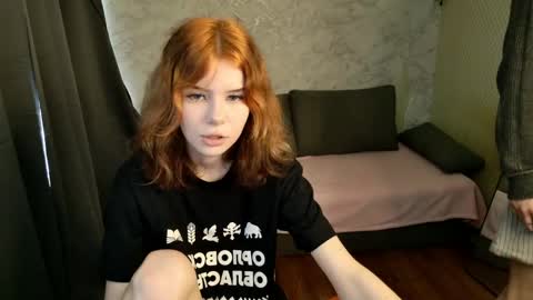 Snapshot of bonnie_and_c1yde chatting on 06/06/26, 01:05 Jessy Mark online show from 06/06/26, 01:05