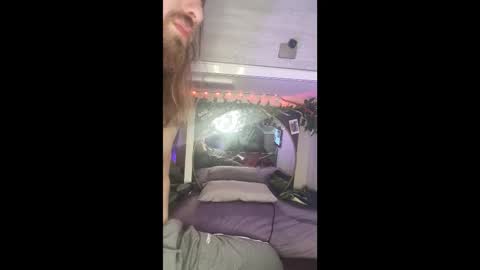 Bonnie and Clyde online show from 11/10/25, 01:15