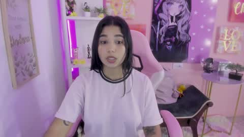 Snapshot of bonnie_benet chatting on 11/23/25, 03:50 Bonnie online show from 11/23/25, 03:50