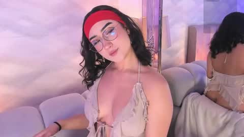Snapshot of bonnie_foxyy chatting on 04/18/26, 09:04 Bonnie online show from 04/18/26, 09:04