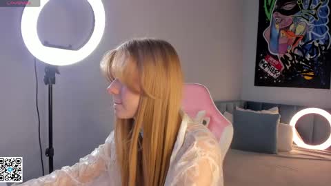Snapshot of bonnie_jonson chatting on 05/03/26, 11:55 Bonnie online show from 05/03/26, 11:55