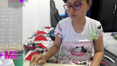 Snapshot of bonnie_lam_ chatting on 09/21/25, 03:08 bonnie lam hello welcome to my room I hope you have fun and you can reach your maximum pleasure here with me online show from 09/21/25, 03:08