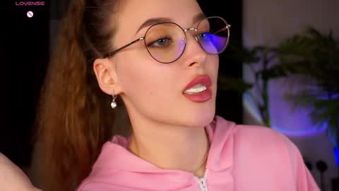 Grace online show from 12/20/24, 11:00