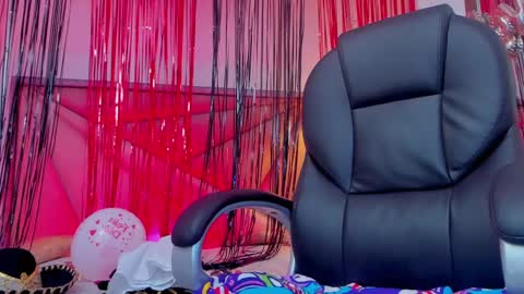   online show from 02/15/25, 07:27