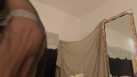   online show from 09/18/25, 12:12