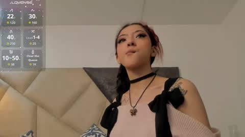   online show from 09/27/25, 12:15