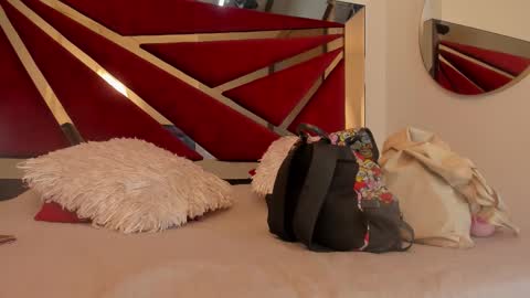   online show from 01/14/26, 12:05