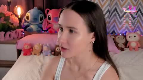 Emma online show from 09/23/25, 01:08