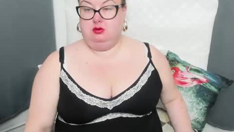 Bonnie online show from 12/12/24, 05:10