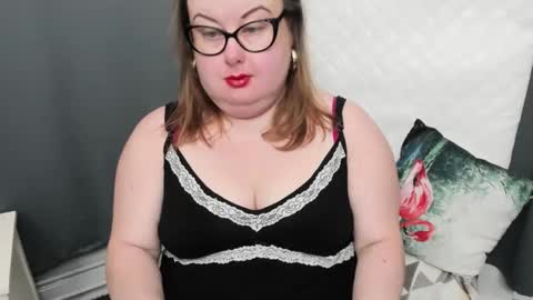 Bonnie online show from 01/04/25, 04:44