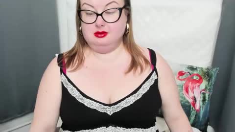 Bonnie online show from 02/11/25, 08:48