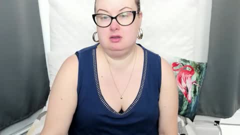 Bonnie online show from 11/13/25, 10:25