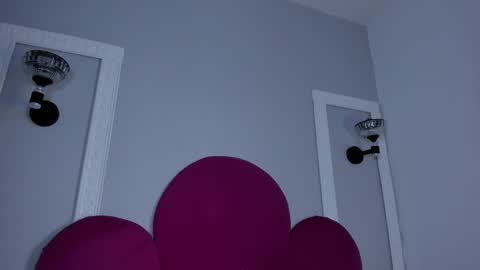 Bonnie online show from 09/10/25, 02:39