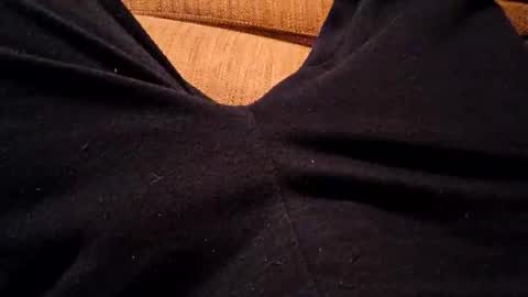 Snapshot of bonny8723 chatting on 04/12/26, 08:36 bonny8723 online show from 04/12/26, 08:36