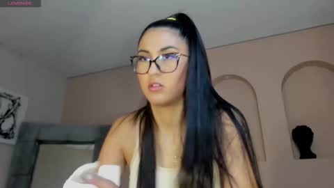 Snapshot of bonnyrosex chatting on 01/06/26, 08:01 Bonny online show from 01/06/26, 08:01