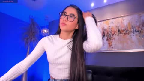 Snapshot of bonnyrosex chatting on 02/19/26, 08:27 Bonny online show from 02/19/26, 08:27