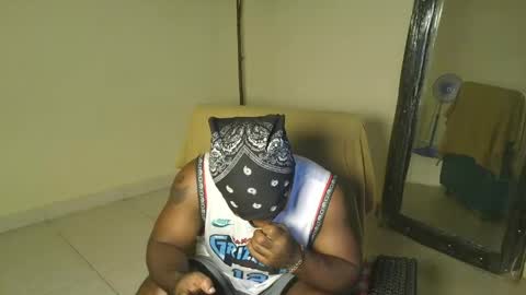 Snapshot of bonsai160723 chatting on 03/21/26, 05:12 kevin hart online show from 03/21/26, 05:12