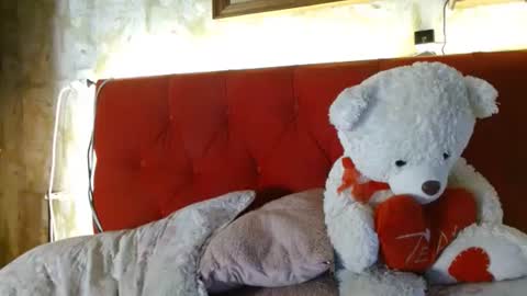 Queen Bon Vivantt online show from 12/03/24, 04:25