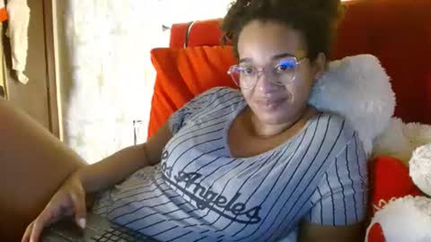 Queen Bon Vivantt online show from 12/18/24, 11:51