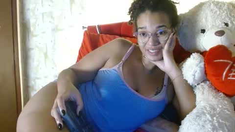 Queen Bon Vivantt online show from 01/26/25, 03:38