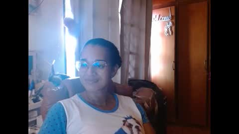 Queen Bon Vivantt online show from 02/06/25, 07:40