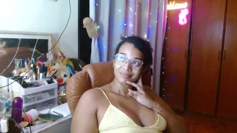 Queen Bon Vivantt online show from 03/06/25, 12:00