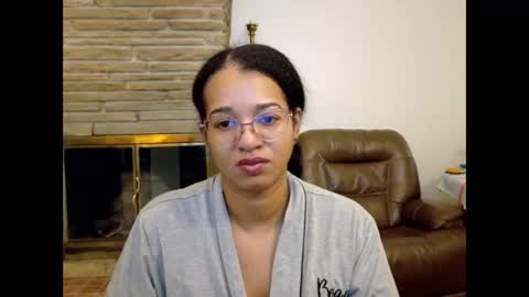 Queen Bon Vivantt online show from 10/23/25, 01:32