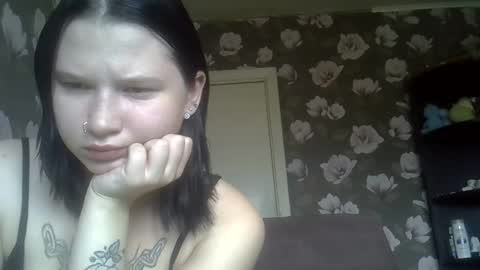 bony_may4 online show from 09/17/25, 01:46