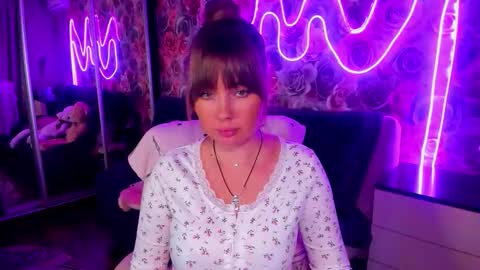 Mira online show from 09/14/25, 07:35