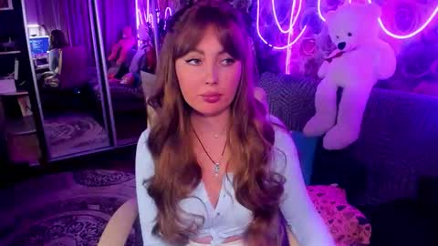 Mira online show from 11/03/25, 07:37