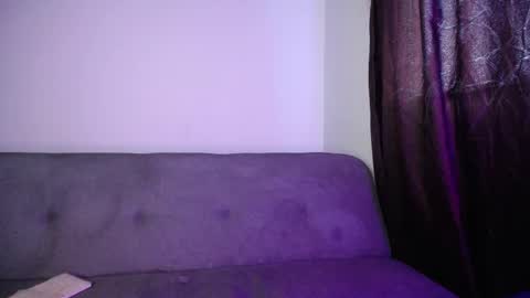 Snapshot of boobs_magic chatting on 11/28/25, 09:39 KIM online show from 11/28/25, 09:39