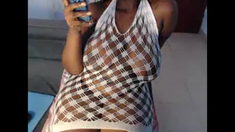 Snapshot of booby_candy chatting on 12/28/24, 08:58 booby_candy online show from 12/28/24, 08:58