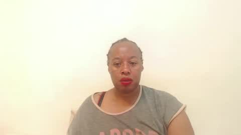 Snapshot of boobyqueen24 chatting on 01/30/25, 06:56 boobyqueen online show from 01/30/25, 06:56