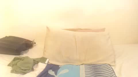 Snapshot of boobyqueen24 chatting on 11/27/25, 08:05 boobyqueen online show from 11/27/25, 08:05