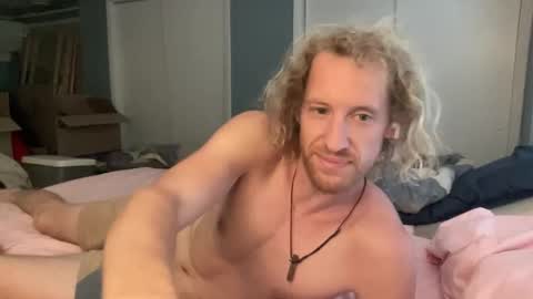 Snapshot of bookandbrawn chatting on 03/14/26, 02:33 BookAndBrawn online show from 03/14/26, 02:33