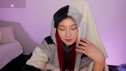 Snapshot of boonie_girl chatting on 12/09/24, 07:39 Booniee online show from 12/09/24, 07:39